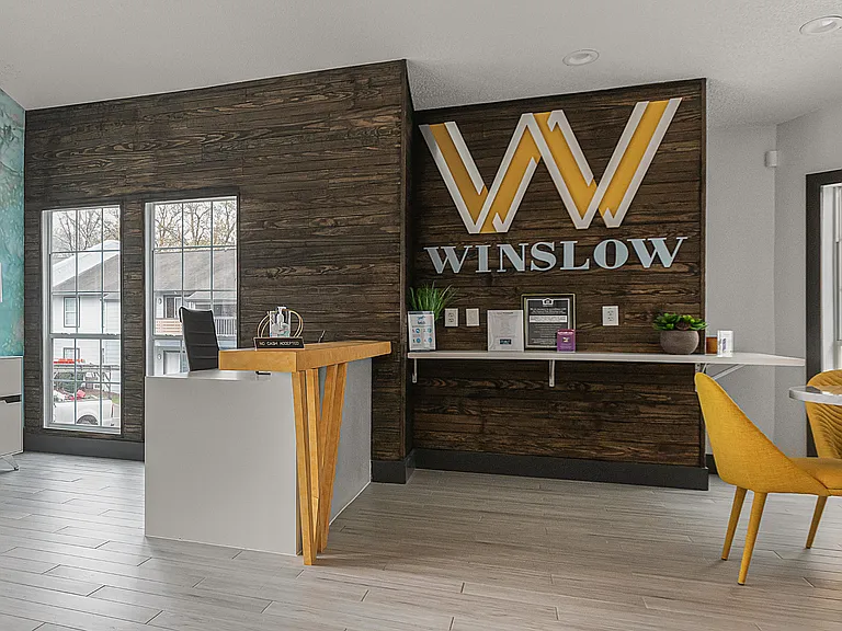 Winslow Apartments — Photo 16