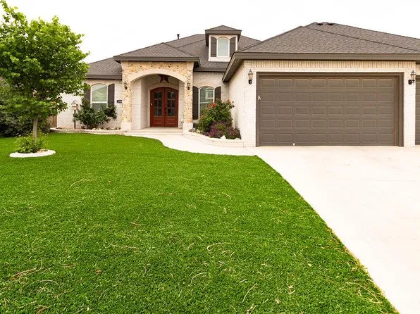1708 E 14th St, Monahans, TX 79756
