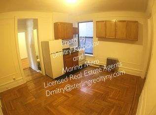 2318 28th St, Astoria, NY 11105