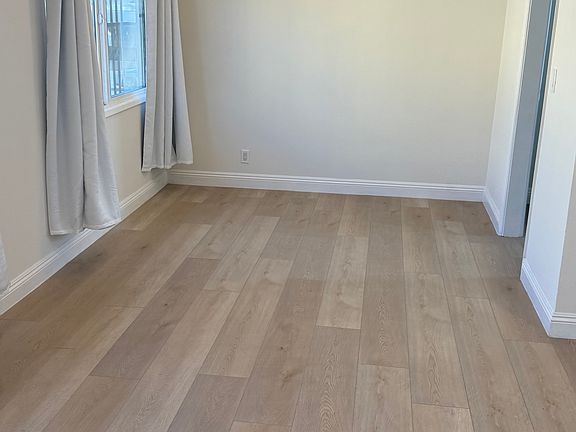 3rd image of 140 N Hayworth Ave APT 8