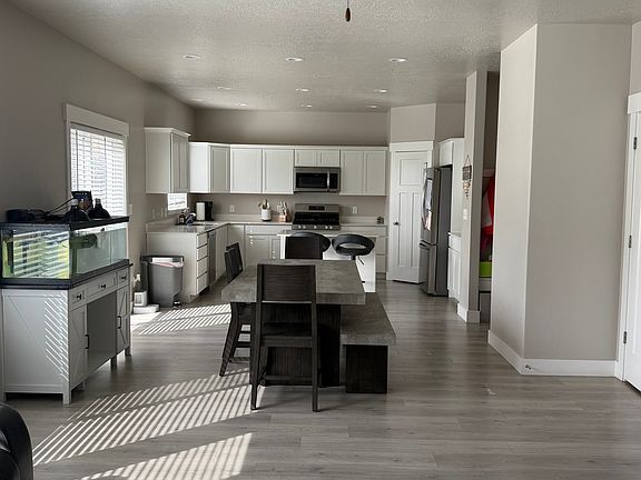 3rd image of 437 N 650 E