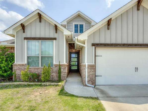 9208 NW 91st St, Yukon, OK 73099