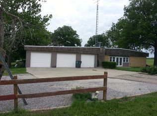 7149 Anderson Rd, Meriden, KS 66512