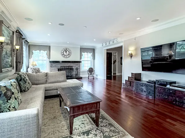 1218 S Gramercy Pl, Los Angeles, CA 90019