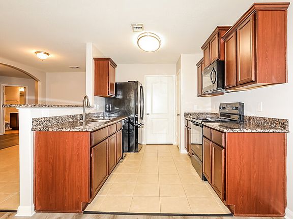 5th image of 12039 Quartersawn Ln