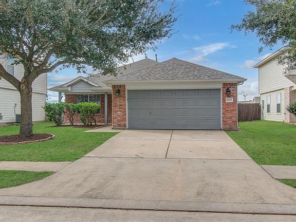 2nd image of 19835 Byron Meadows Drive