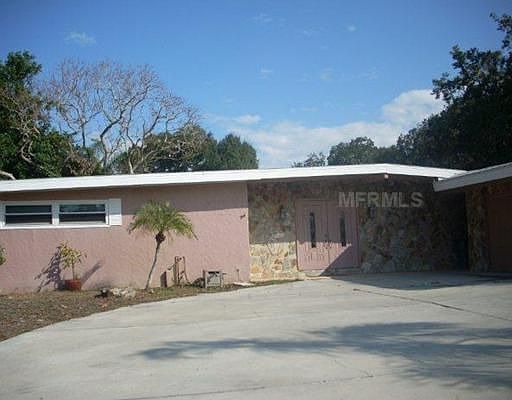 2nd image of 856 Alderwood Way