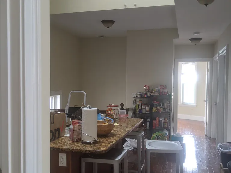 163 Calumet St #3 — Photo 21