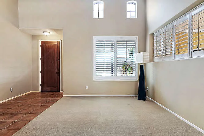 11805 Catania Ct — Photo 4