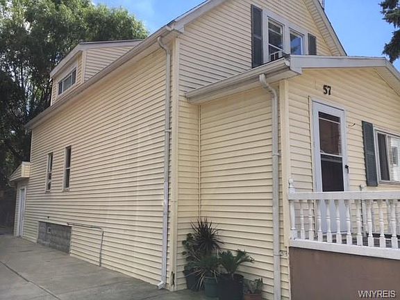 2nd image of 59 Wyandotte Ave