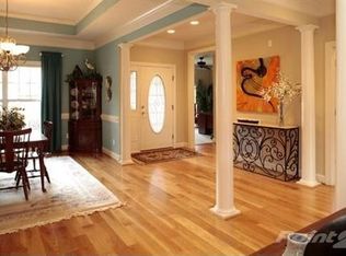 11608 Midlavian Dr, Raleigh, NC 27614