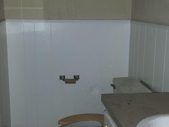 downstairs half bathroom