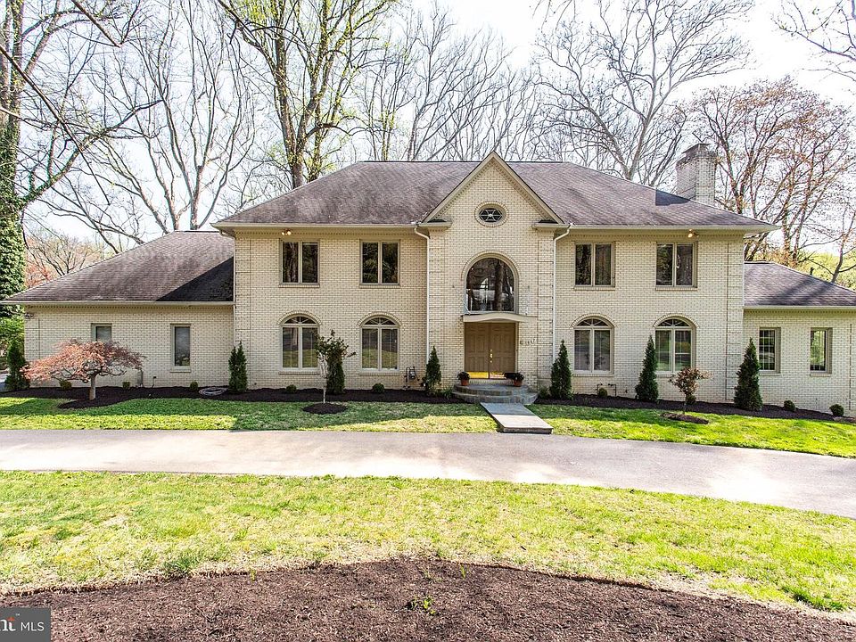 1st image of 847 Whann Ave
