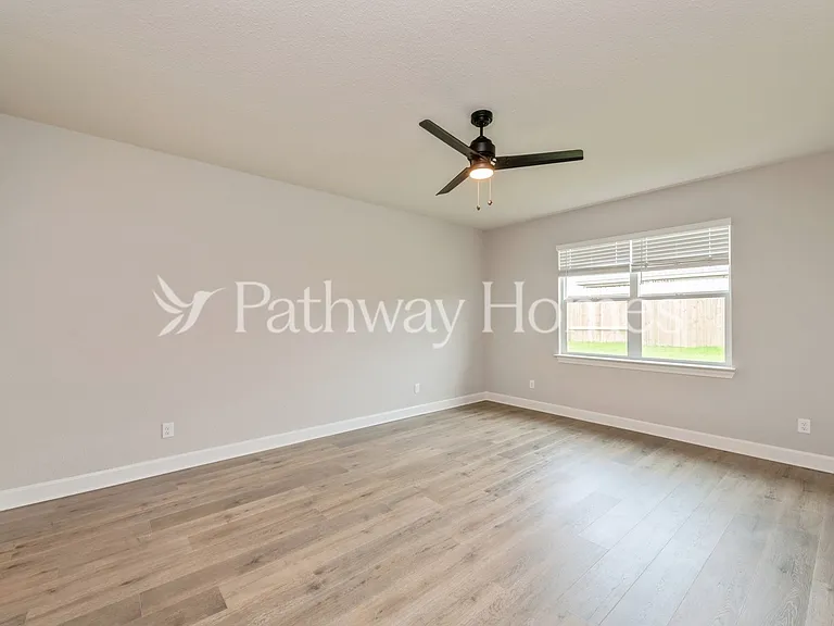 620 Brookside Dr — Photo 10