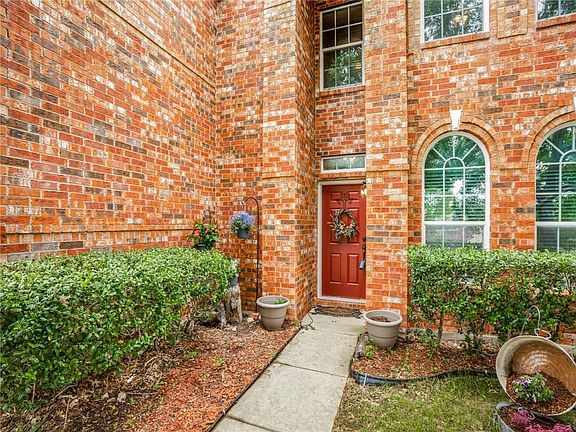 3rd image of 8205 Swan Park Dr
