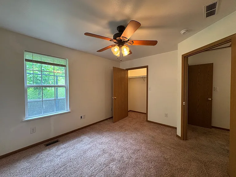 700 Hillside Rd — Photo 16