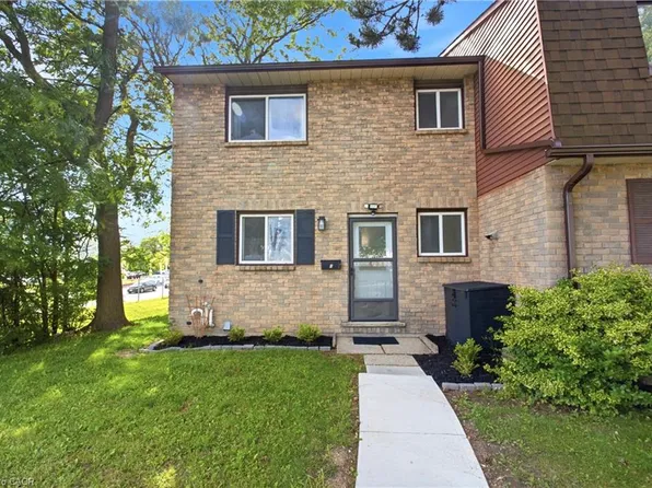 175 Siebert Ave #9, Kitchener, ON N2C 2M1