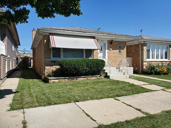 2nd image of 3815 N Sayre Ave