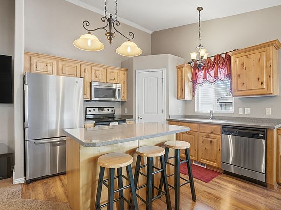 3rd image of 7063 W Dry Sycamore Ln