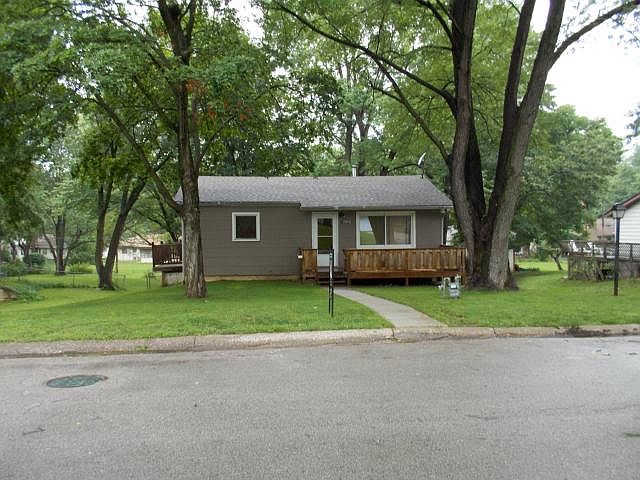 1st image of 2918 N 78th Pl