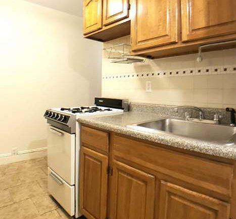 3rd image of 87 1st Ave #B