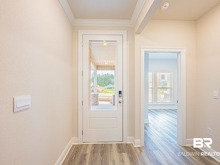 31543 Lyon Rd — Photo 4