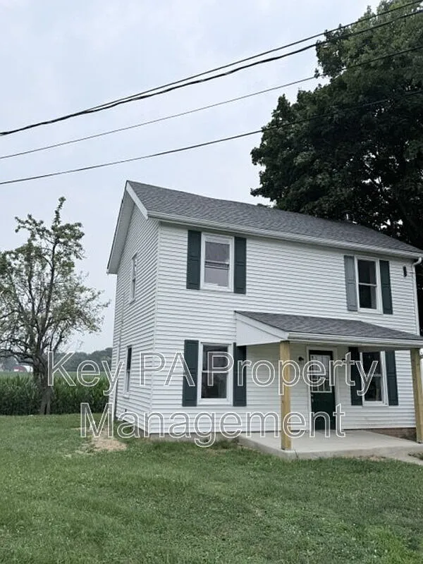 2 bed, 1.0 bath, 936 sqft, $1,975 — Photo 2