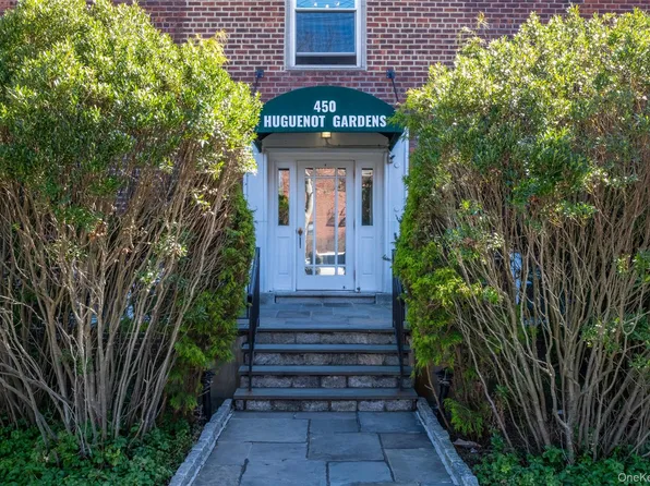 450 Pelham Road #3H, New Rochelle, NY 10805