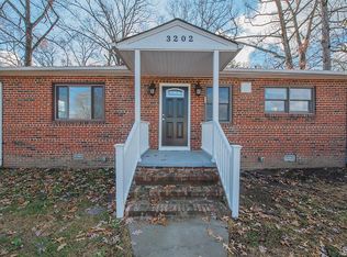 3202 Jackson Farm Rd, Hopewell, VA 23860