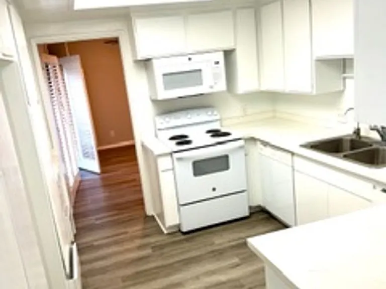 148 Arcadia Paseo — Photo 19