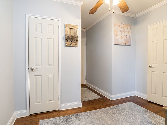 790 Bronx River Road