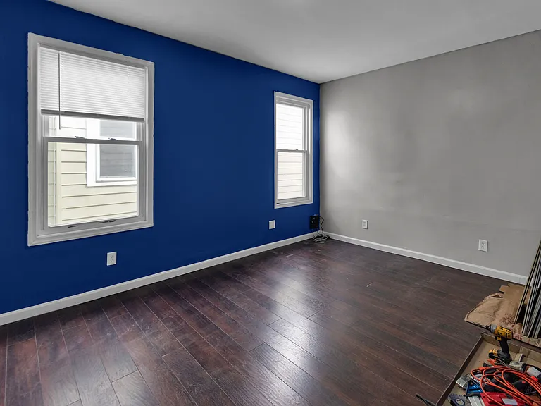 71 Howard St #2 — Photo 3