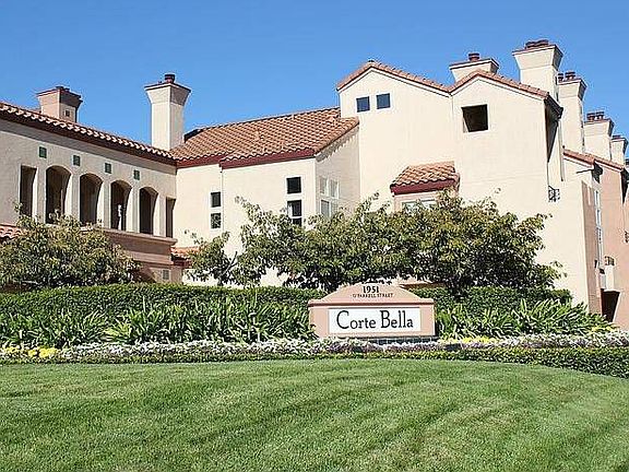 Desirable Corte Bella