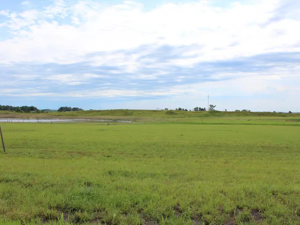 1208 Wicks Way, Story City, IA 50248