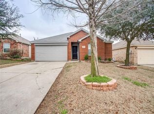 1018 Hampton Dr, Forney, TX 75126