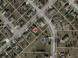 303 Toucan St, Raymore, MO 64083