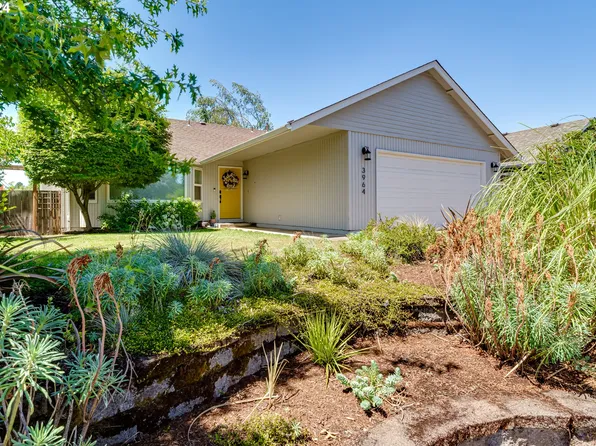 3964 N Clarey St, Eugene, OR 97402