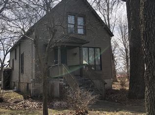 9042 E 4000th Rd S, Saint Anne, IL 60964