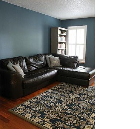 4th image of 4107 Windmill Pl