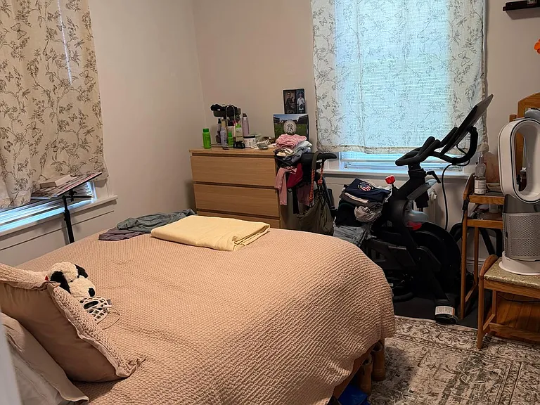 36 Courter Ave #1A — Photo 11