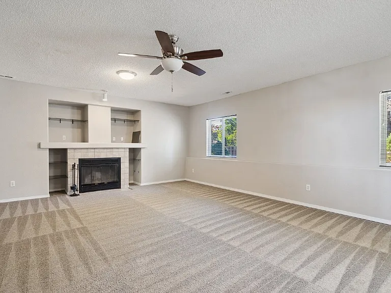 7430 Julynn Rd — Photo 8