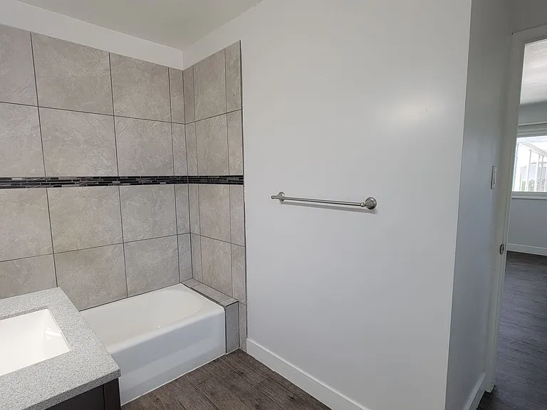 105 N 14th Street 117 N #14 — Photo 26