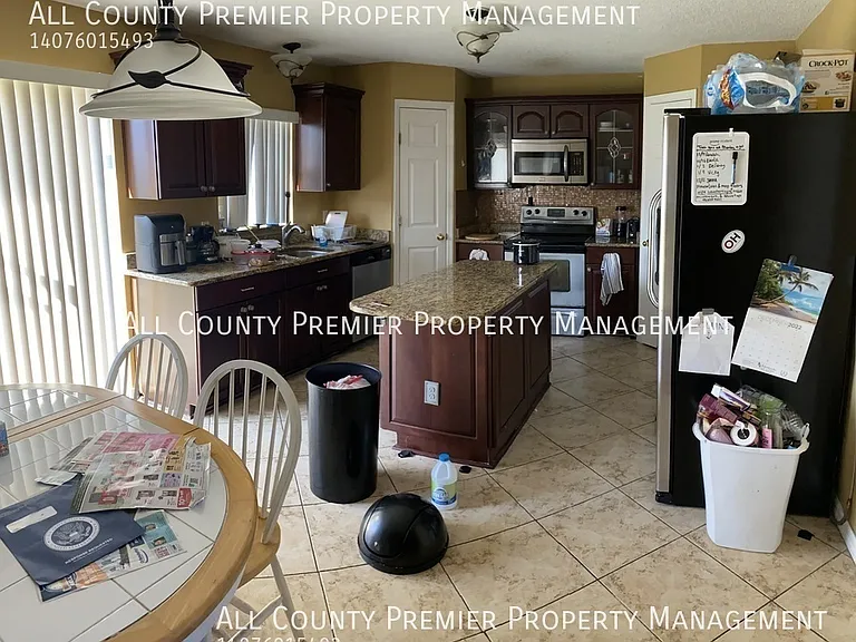 4430 Stonemeadow Dr — Photo 3
