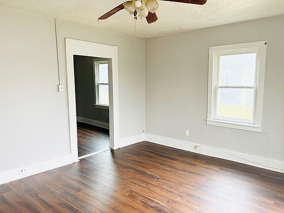 4th image of 2906 Saint Xavier St #1