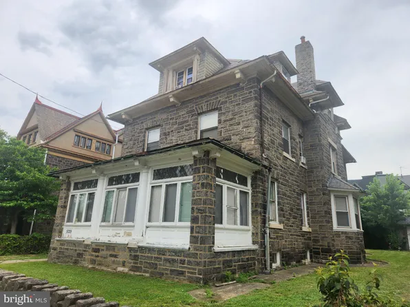 5029 Penn St, Philadelphia, PA