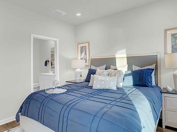 4th image of 3146 Wembley Cir