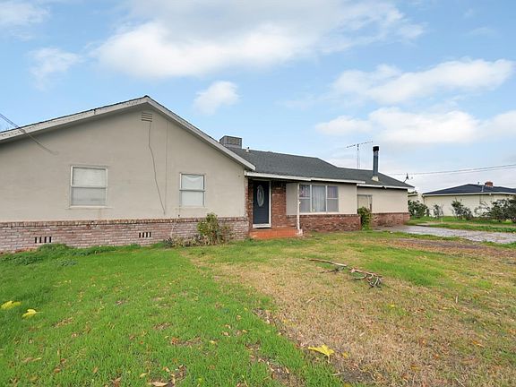 4th image of 3933 Bradley Ave