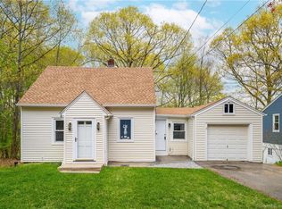 302 Mulberry St, Naugatuck, CT 06770