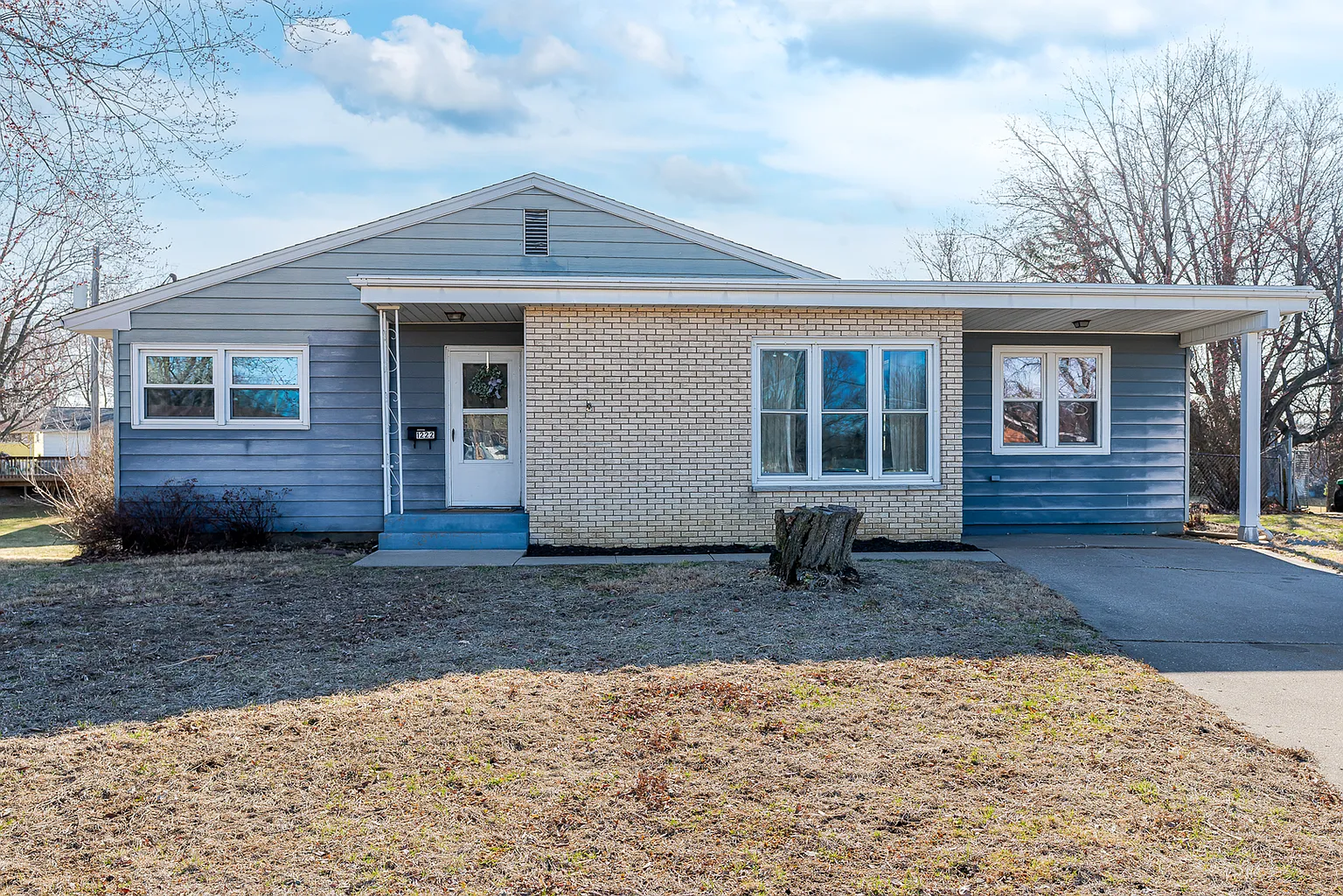 1222 7th Avenue Ct photo 1