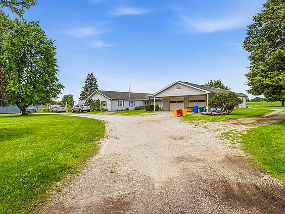 4th image of 122 County Road 2150 N